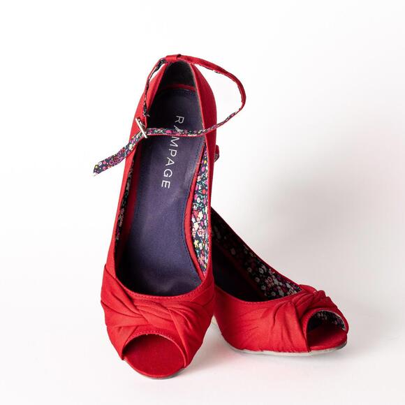 Rampage Kendall Red Canvas Wedge Shoes Womens 9M - Picture 1 of 8